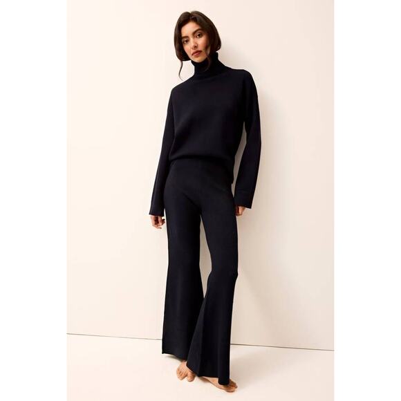 Marie Oliver Pants - Marie Oliver Winnie Pant in Navy S Knit NEW Minimalist QuietLuxury OldMoney